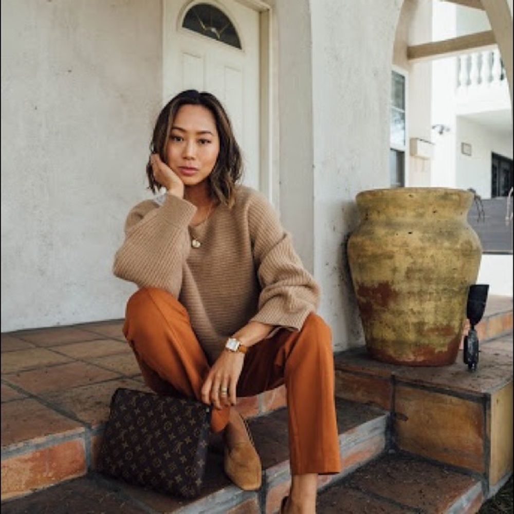 LOU & GREY Ribbed Cashmere Sweater